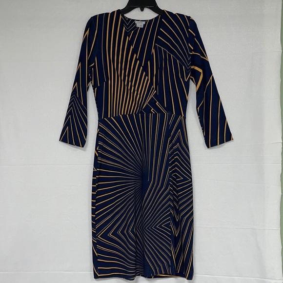 jigsaw Dresses & Skirts - Jigsaw Knit V-neck Dress